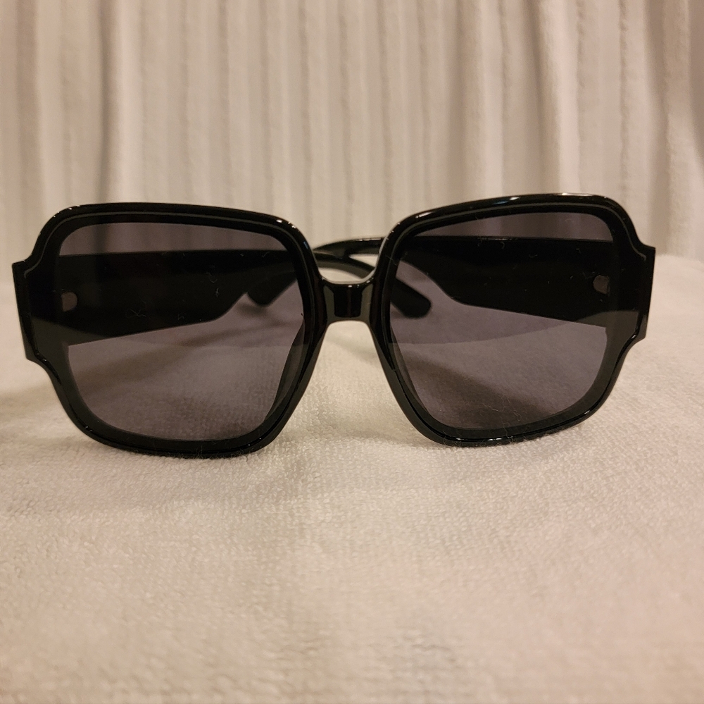 Black Oversized Square Sunglasses - Unbranded
